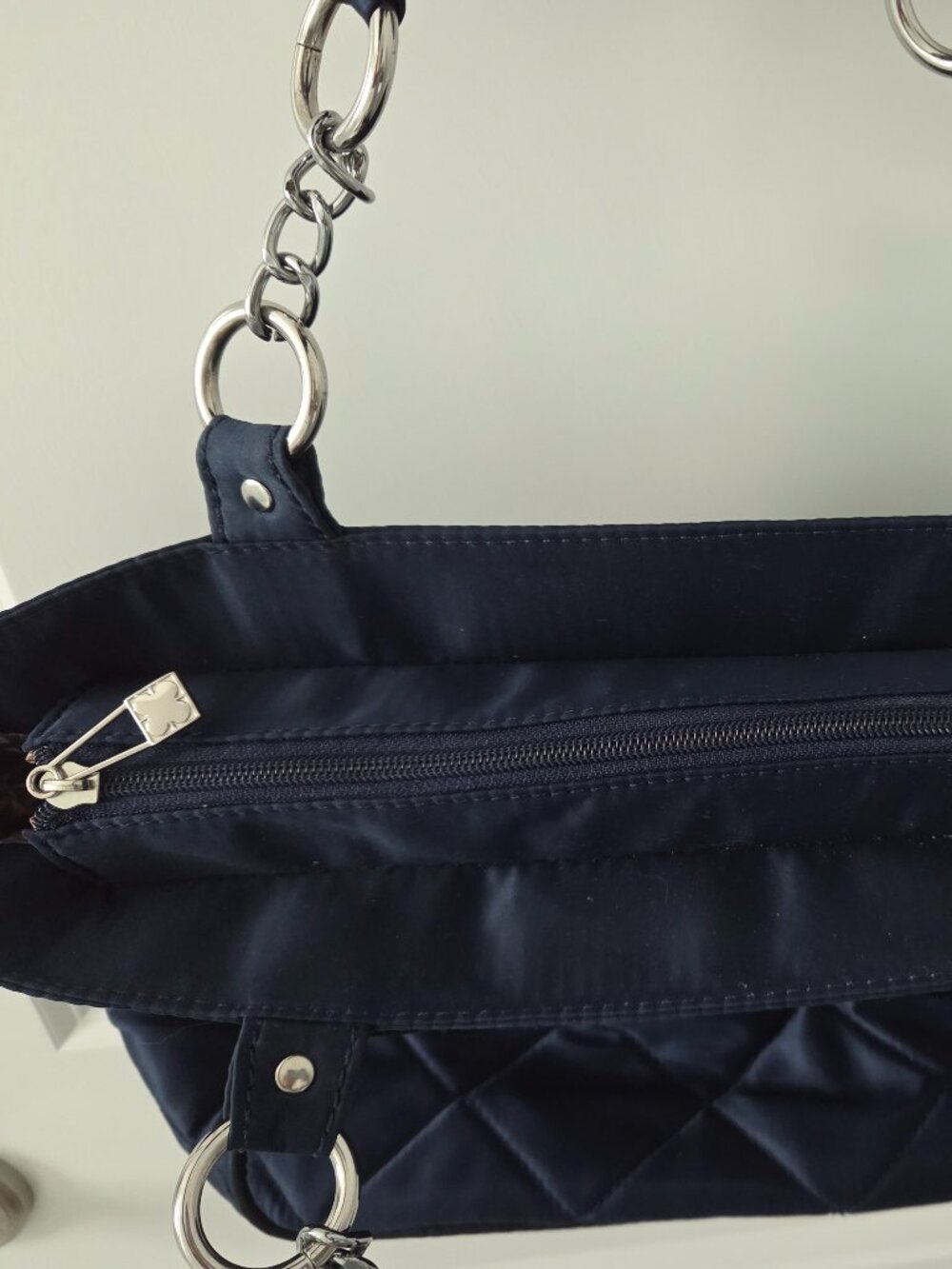 NWOT Quilted Navy Blue Bag - Picture 8 of 8